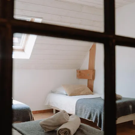 Les Maisons Du Tuly Hébergement de vacances *